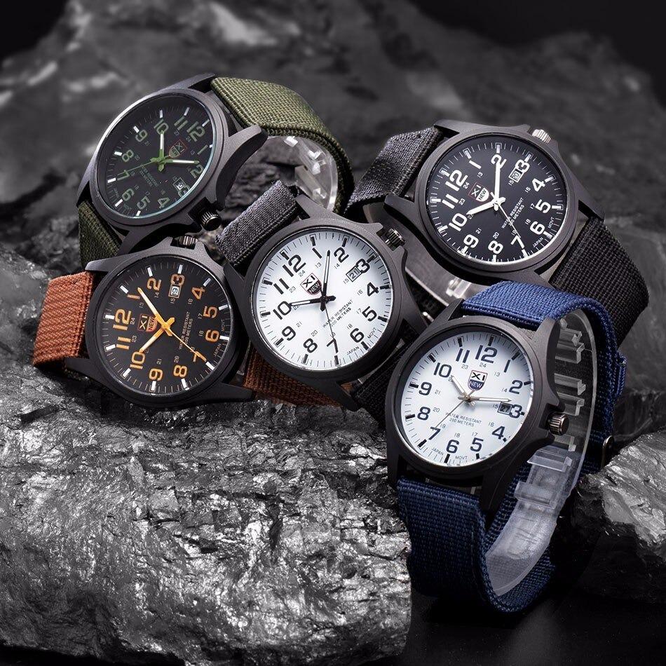 Montre Militaire Tactique avec Résistance aux Chocs et Design Résistant à l'Eau pour Aventures en Plein Air