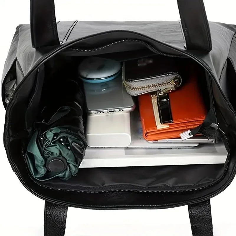 VINTARIS – Sac à bandoulière en cuir élégant avec une touche rétro et une surface lisse