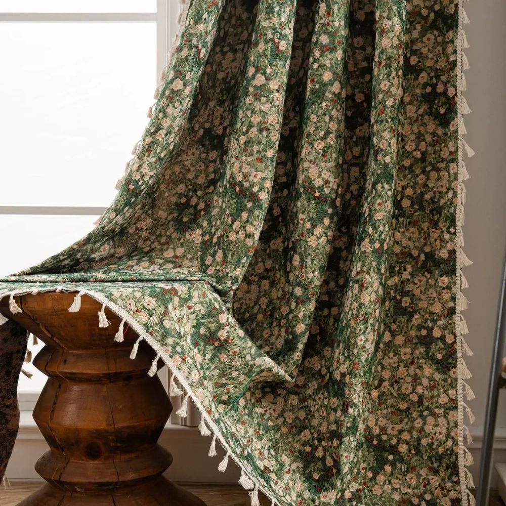 Panneau de Rideau à Franges Florales Charmantes pour une Décoration Intemporelle