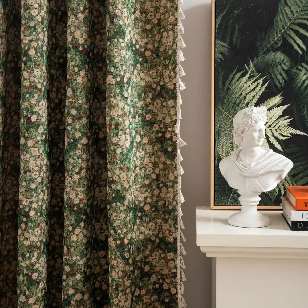 Panneau de Rideau à Franges Florales Charmantes pour une Décoration Intemporelle