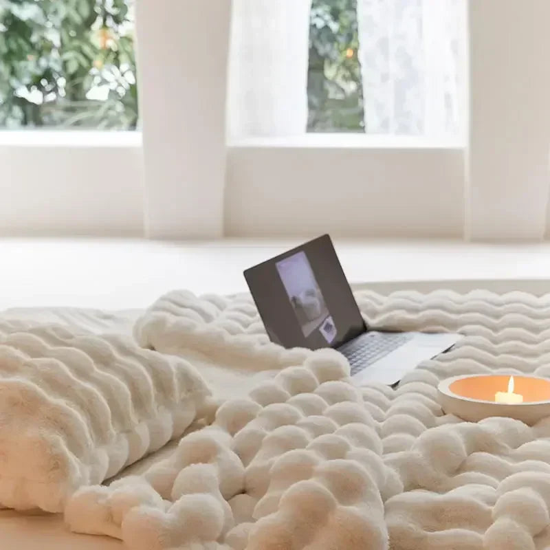 La couverture en peluche dont tout le monde parle ! - Winterzauber WarmWol