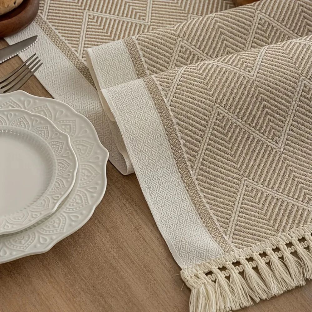 Nappe Tissée de Luxe avec Motif Zigzag – Nappe Scandinave pour Table à Manger & Intérieur