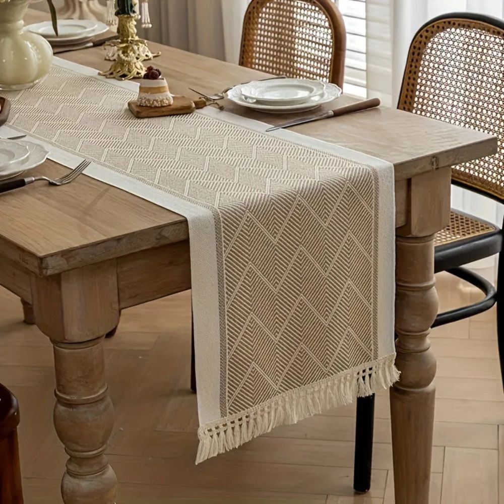 Nappe Tissée de Luxe avec Motif Zigzag – Nappe Scandinave pour Table à Manger & Intérieur
