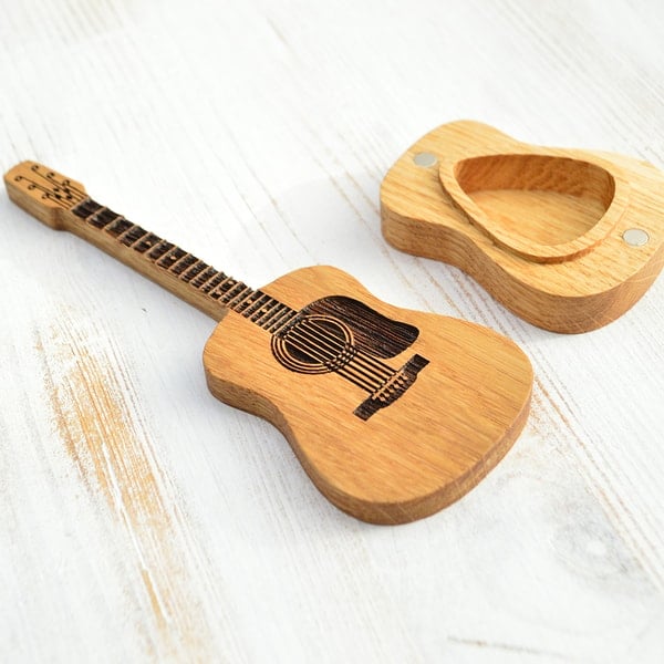 Boîte à Mediator en Bois avec Support