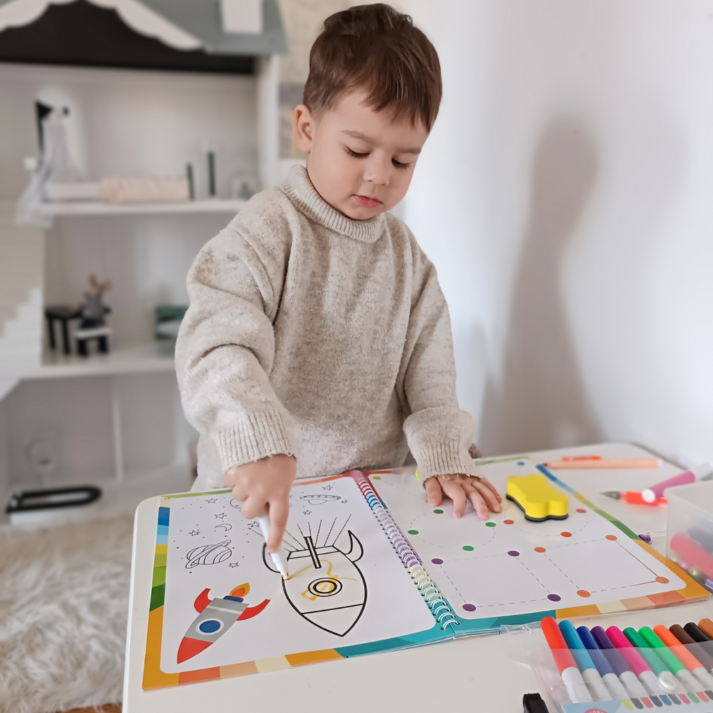 ColorWrite™ — Éveillez la Confiance et la Créativité à Chaque Trait Joyeux