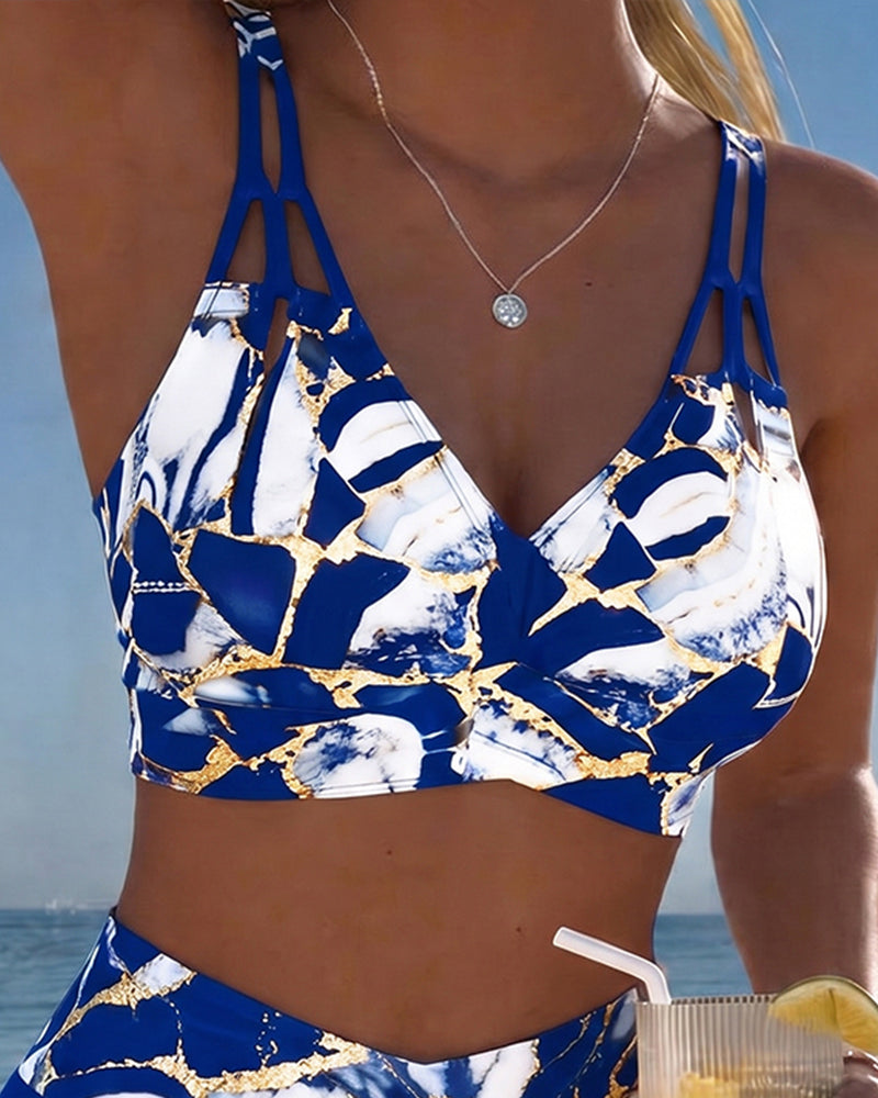 AquaLure™ — Épousez Chaque Courbe avec Confiance et Style Inarrêtable