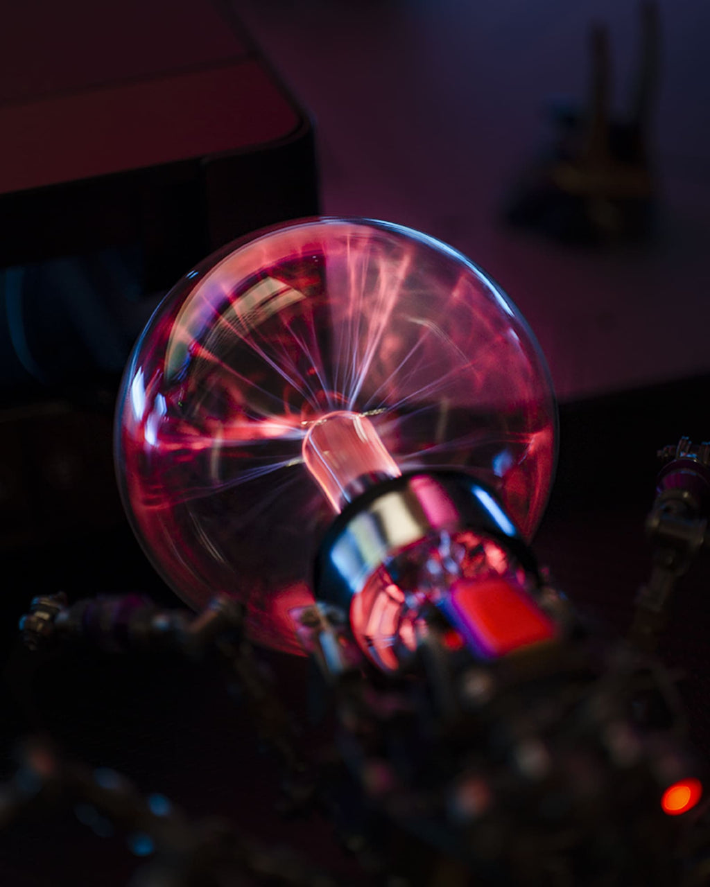 ElectraPulse™ — Enflammez Votre Espace avec une Énergie et un Style Hypnotiques