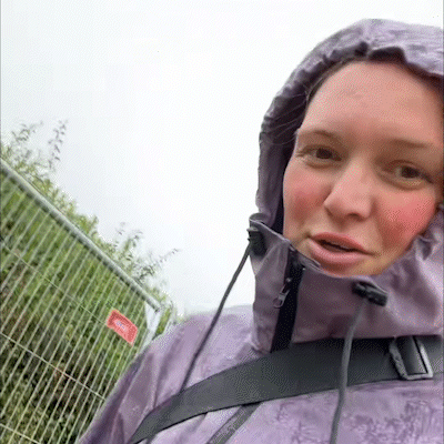 Veste de Pluie Femme Imperméable avec Capuche – Respirante et Légère