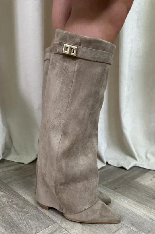 Bottes à Talons Elevare™ avec Pantalon — Entrez avec Confiance dans la Chaleur et un Style Inarrêtable