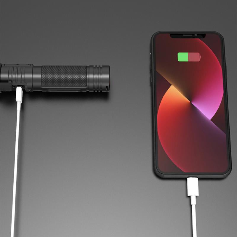 Lampe de poche rechargeable StormBeam avec zoom télescopique