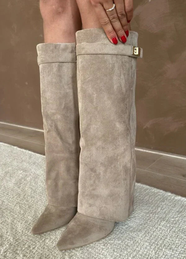 Bottes à Talons Elevare™ avec Pantalon — Entrez avec Confiance dans la Chaleur et un Style Inarrêtable