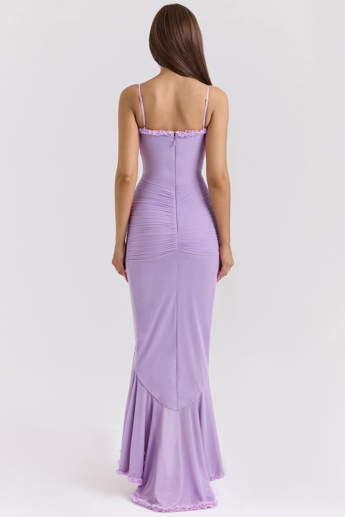 Celestara™ — Ressentez-vous inarrêtable dans une robe qui célèbre chaque courbe et chaque moment