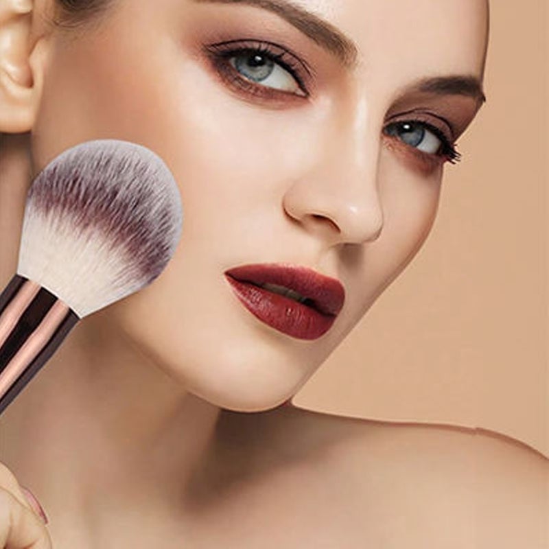 CaffèLuxe™ — Transformez Votre Look avec Précision Douce et Glamour Sans Effort