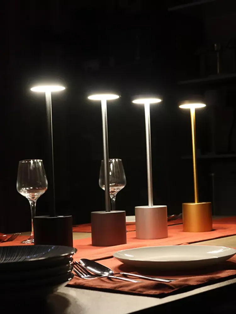 Lampe de bureau LED sans fil