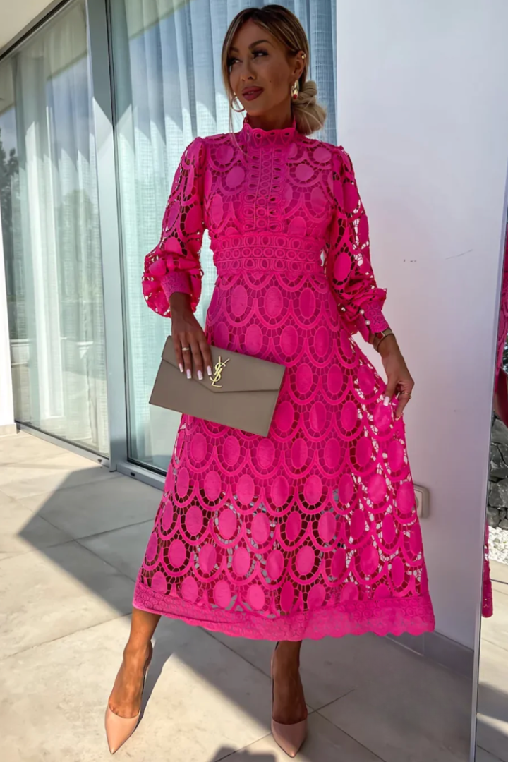 Robe de cocktail midi en dentelle élégante pour femmes