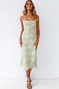 Robe midi à bretelles florale pour femme avec décolleté drapé et fente haute