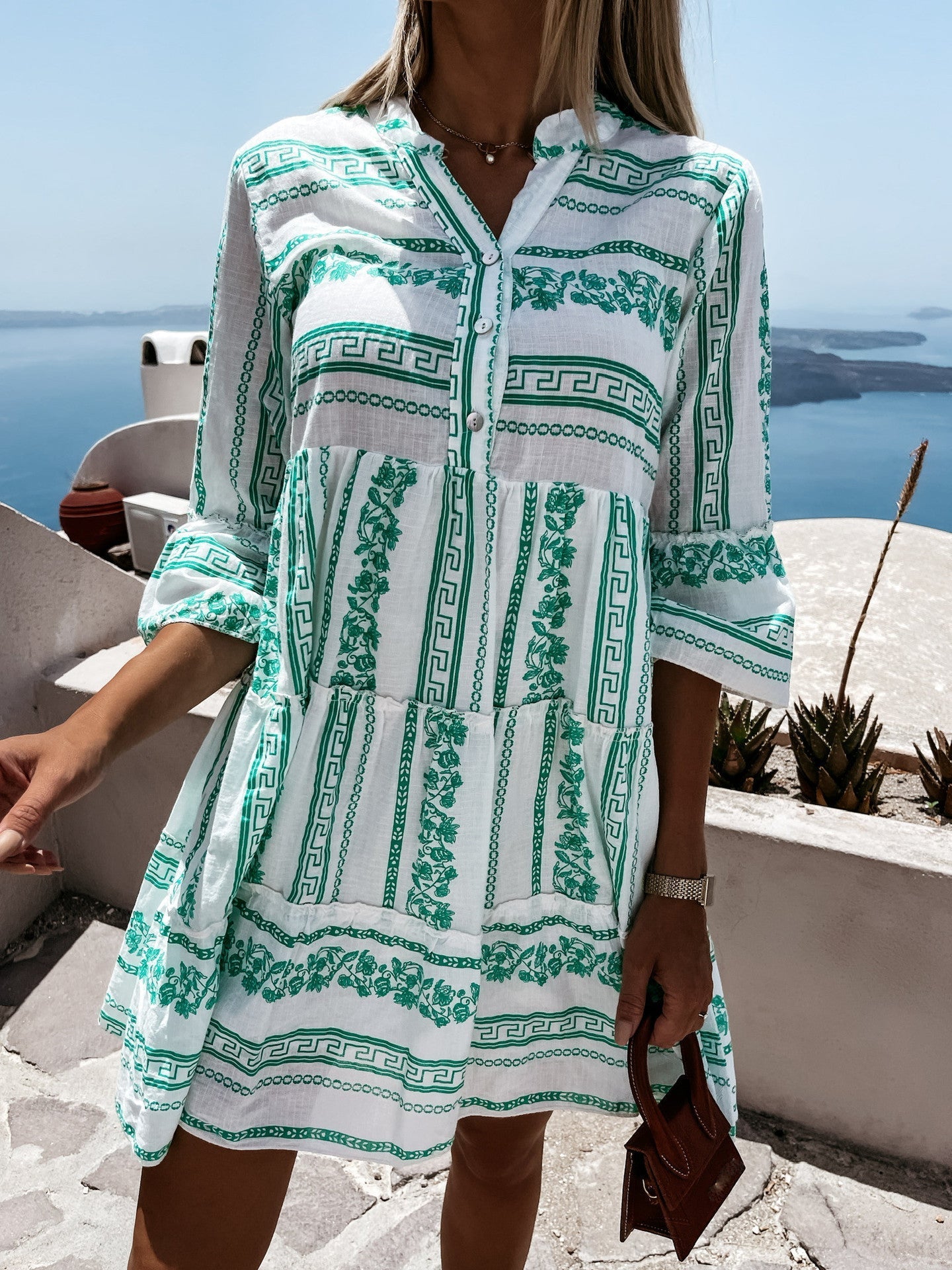 Robe à volants pour l'été 2025 | Belle robe boho légère avec un motif joyeux