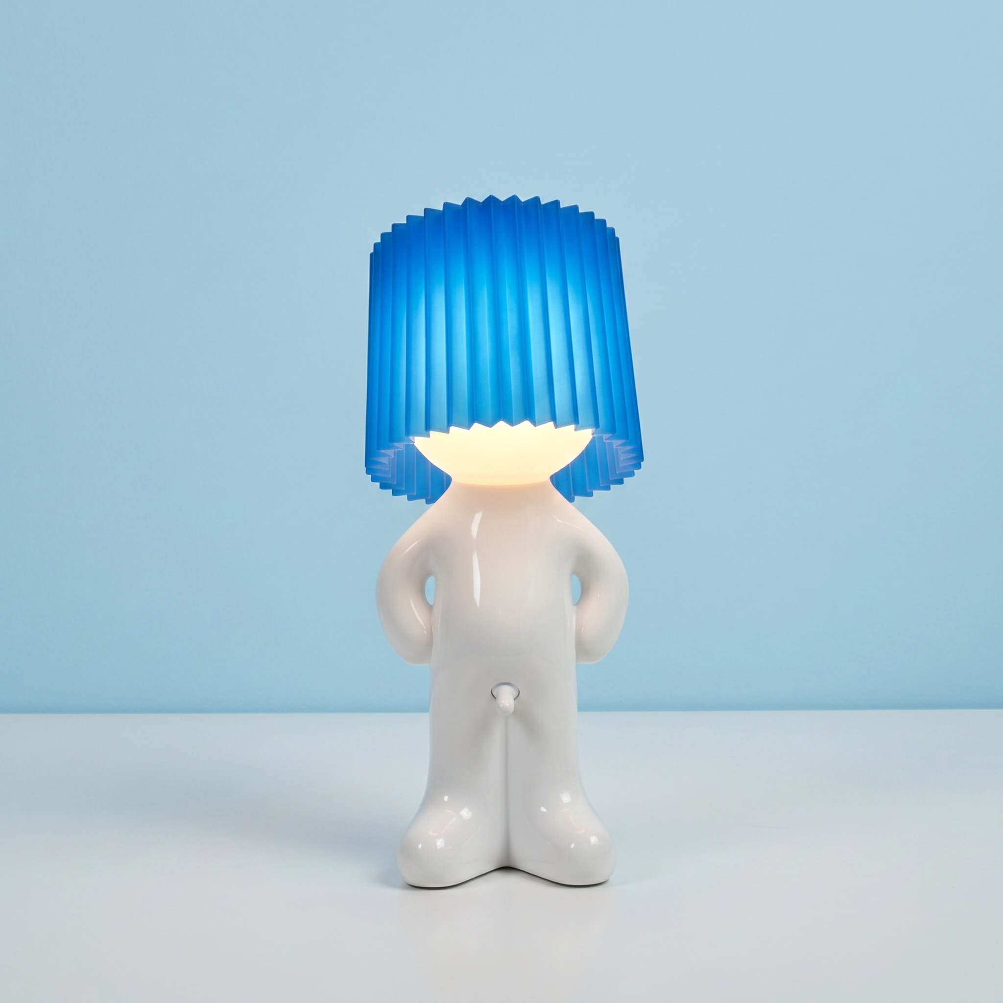Embellissez votre maison avec le charme ludique de Lampes-Larry !