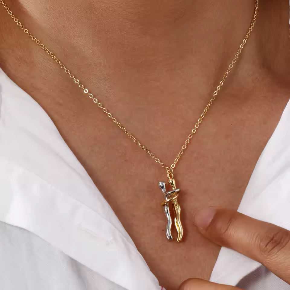 Jewelance™ HugNecklace 1+1 GRATUIT - Collier Éléguant Symbolique à Porter au Quotidien