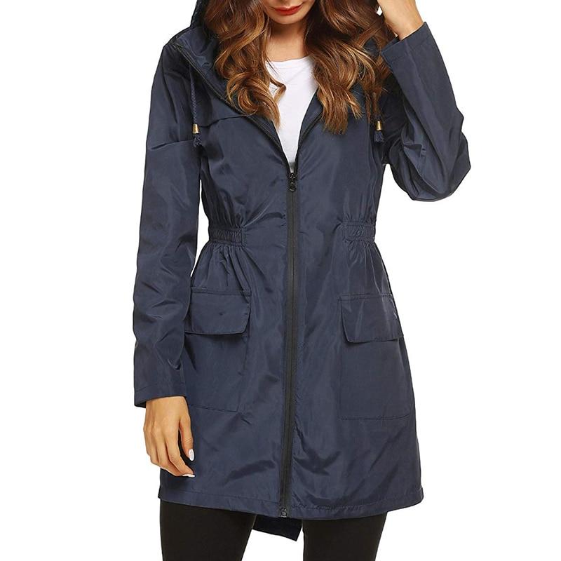 Veste Femme Ajustée Imperméable avec Capuche et Poches Pratiques
