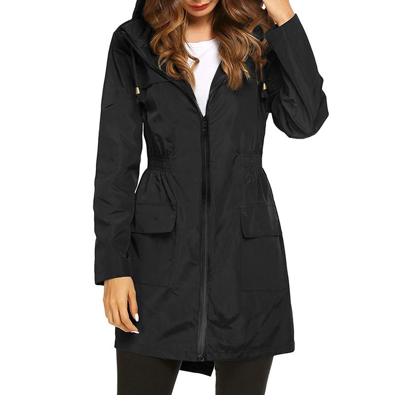 Veste Femme Ajustée Imperméable avec Capuche et Poches Pratiques