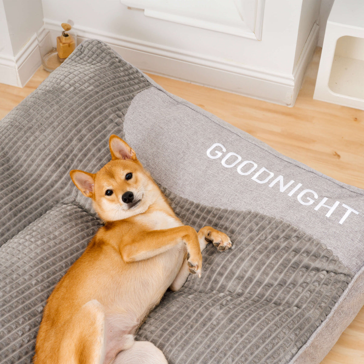 Grand Lit Orthopédique pour Chien avec Mousse à Mémoire et Repose-tête pour le Soutien des Articulations