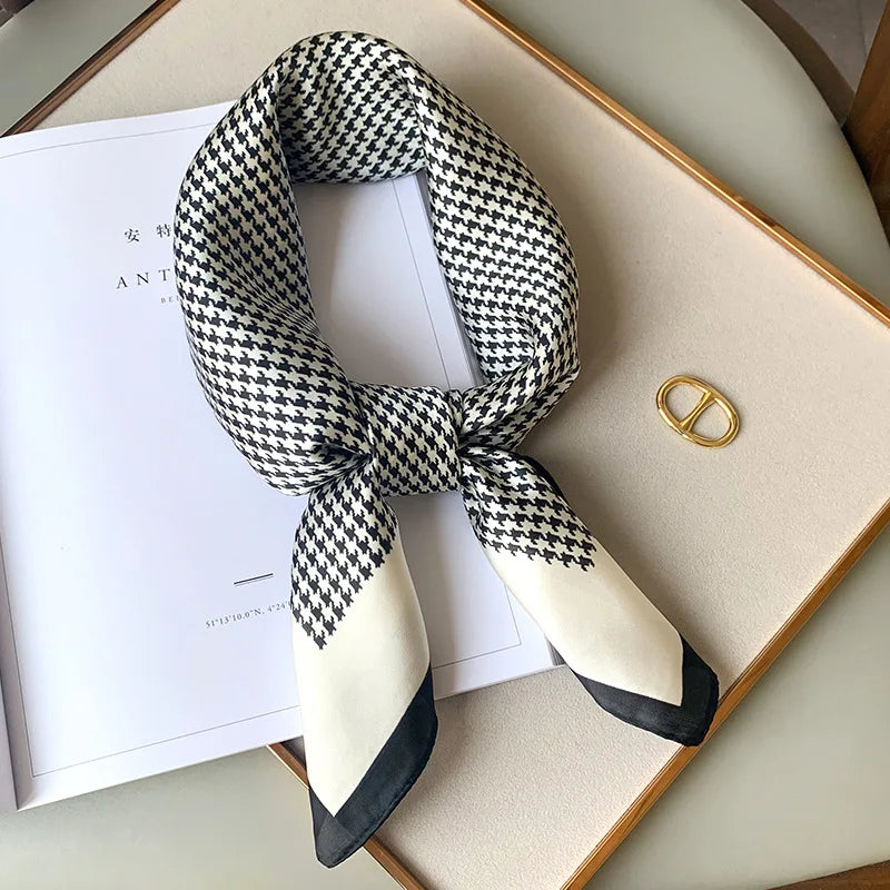 Foulard en Soie Faiha | Luxe & Élégance | Motif à Rayures