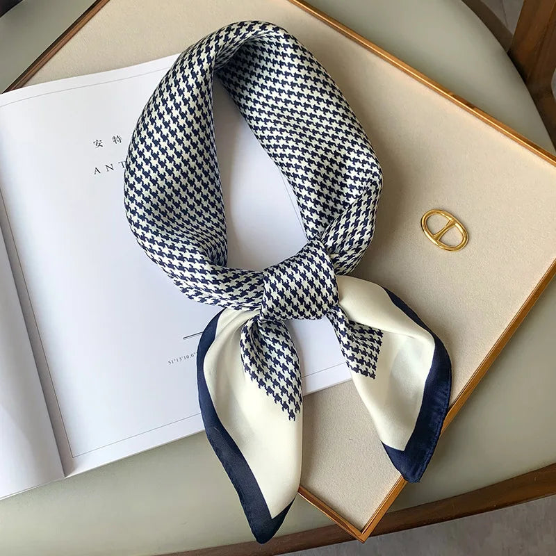 Foulard en Soie Faiha | Luxe & Élégance | Motif à Rayures