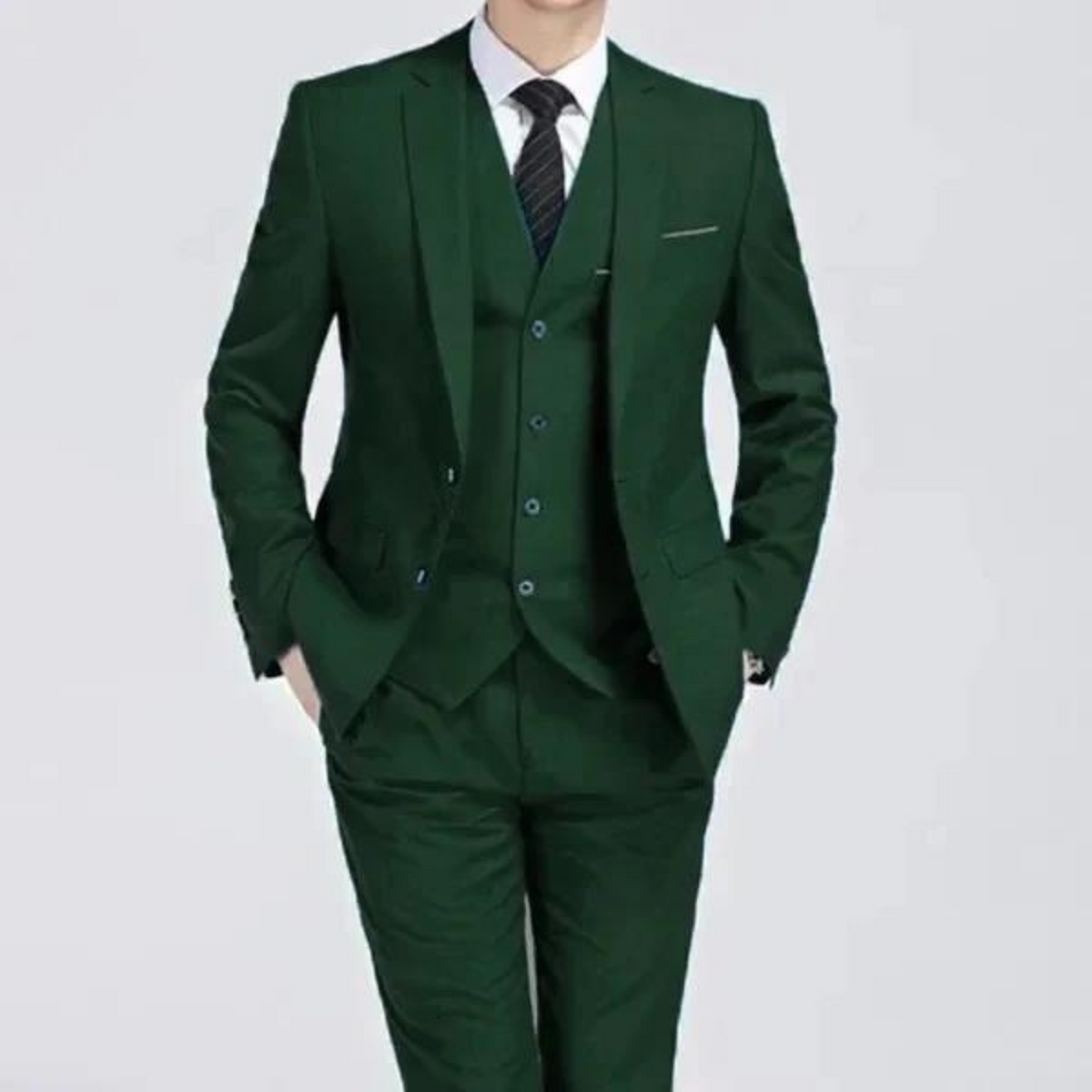 Costume classique trois pièces pour hommes pour les occasions printanières