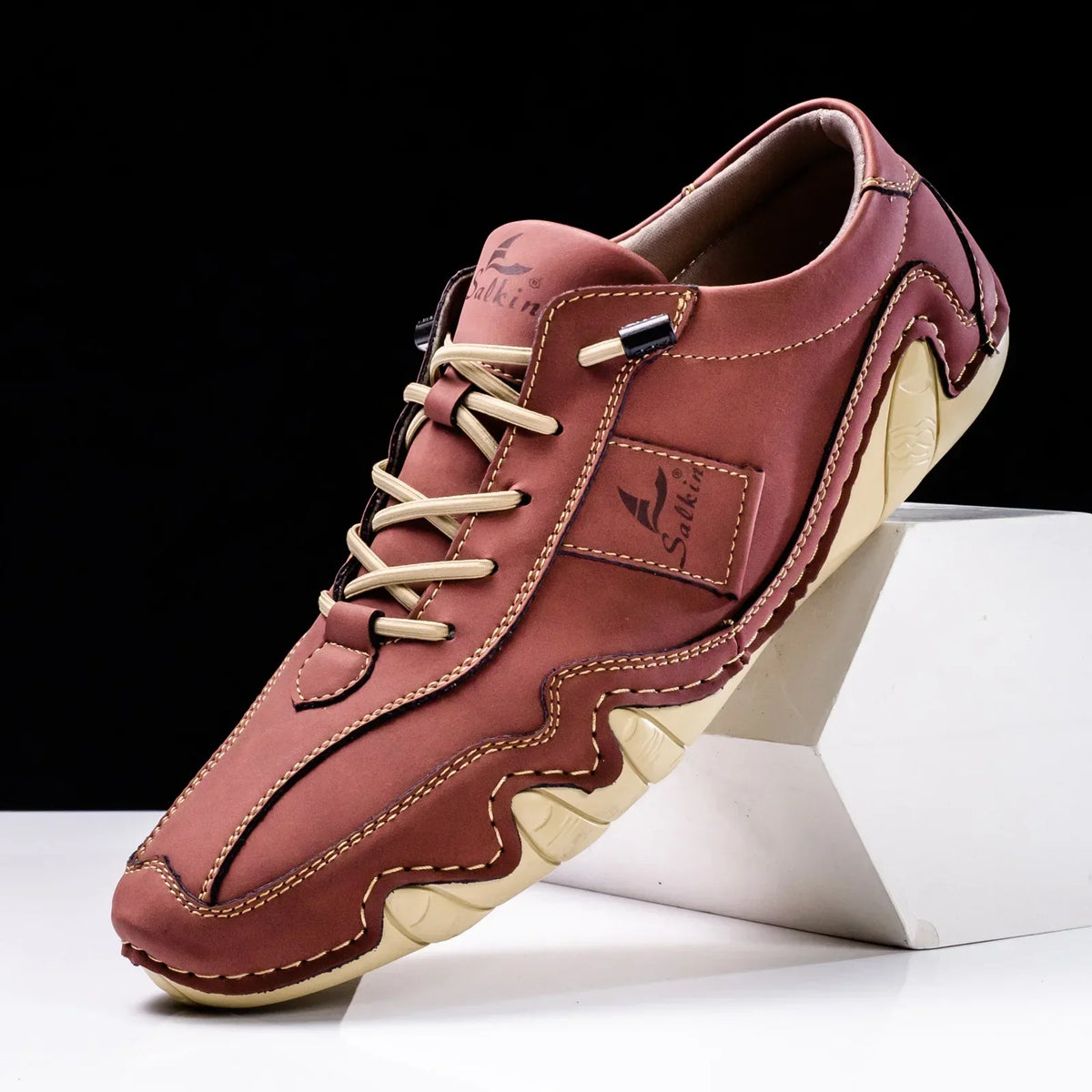 Chaussures rétro stylées pour hommes avec lacets sécurisés