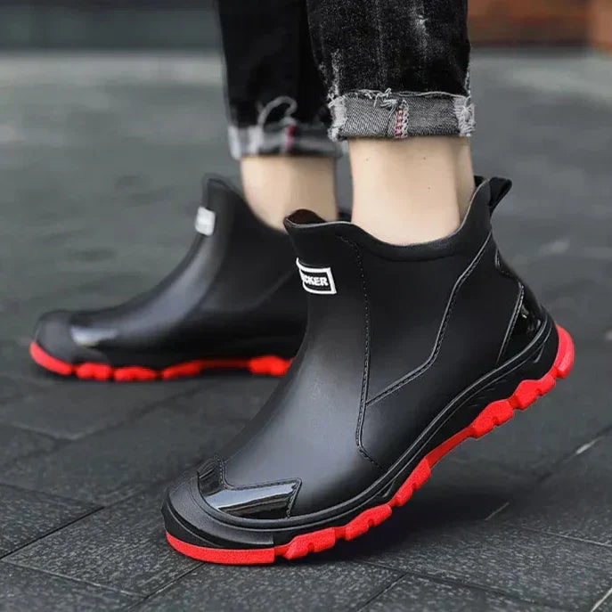 Bottes de randonnée imperméables pour hommes : Durables et chaudes