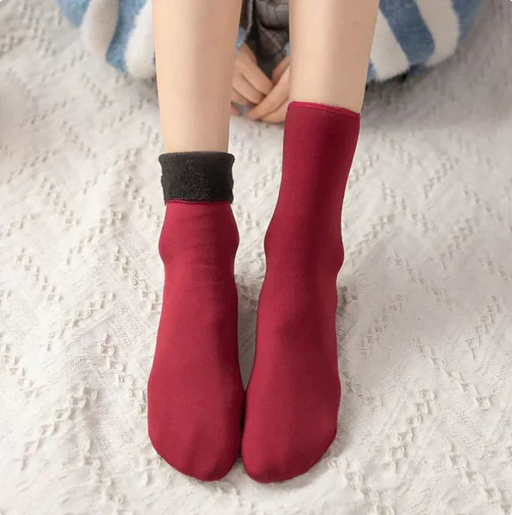 4+4 GRATUIT | CozySocks - Chaussettes en velours d'hiver [Dernier jour de réduction]