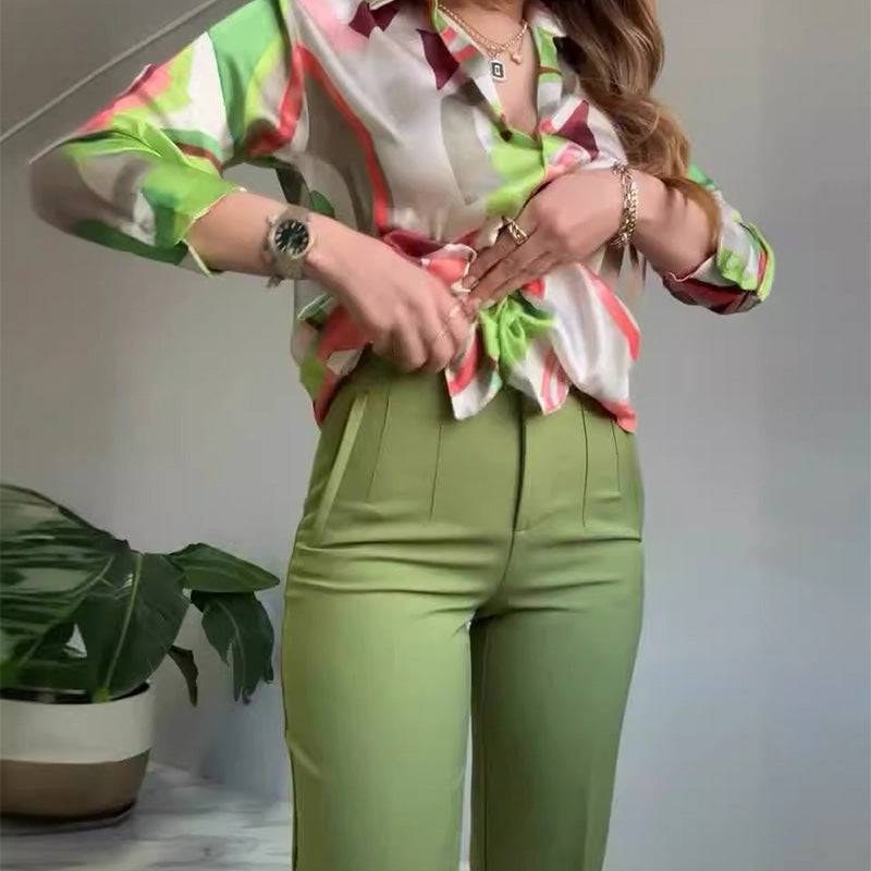 Ensemble de 2 pièces avec chemise imprimée et pantalon à boutons pour femmes