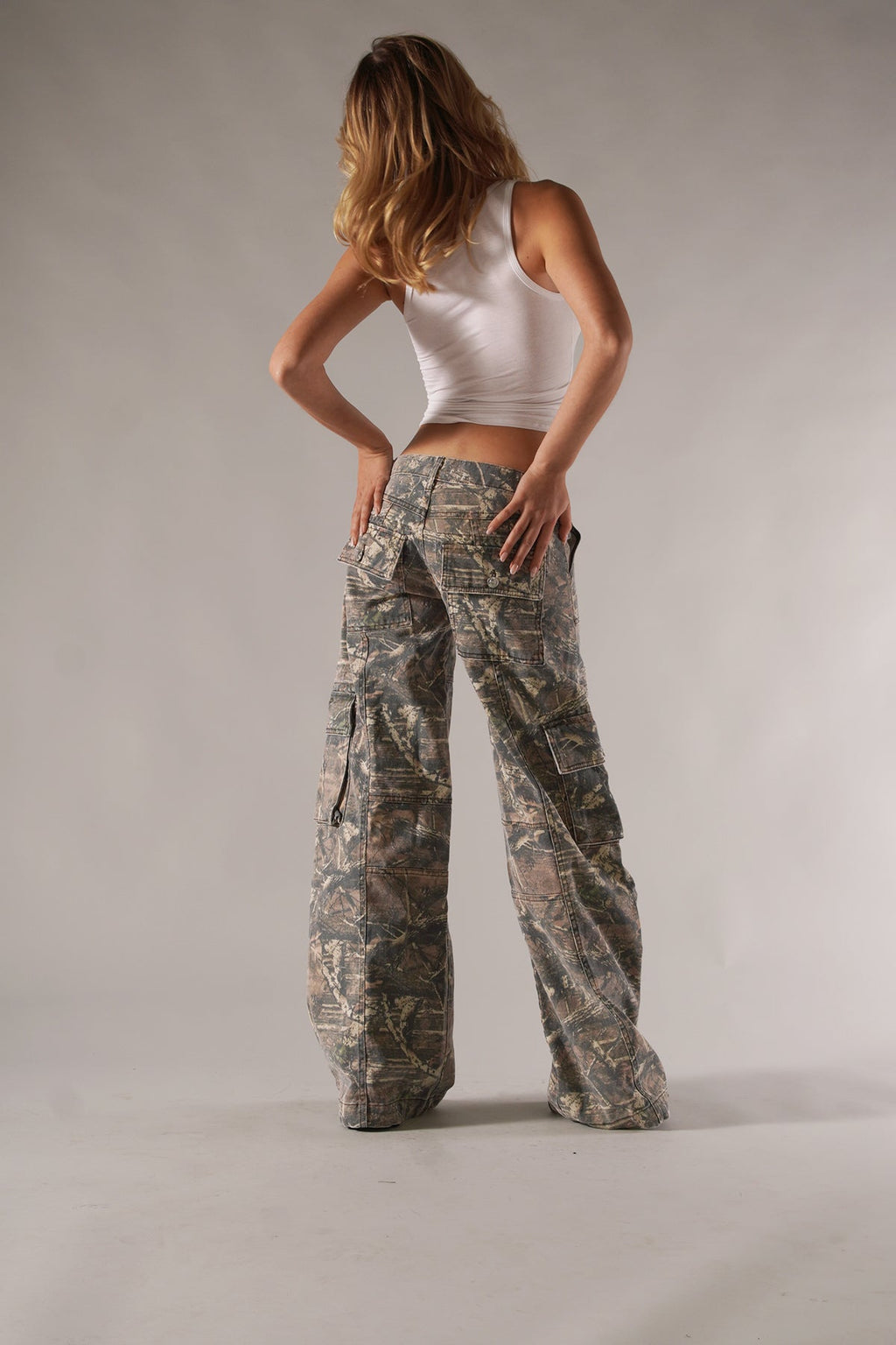 Pantalons Cargo Camo Unisexes avec Poches Utilitaires