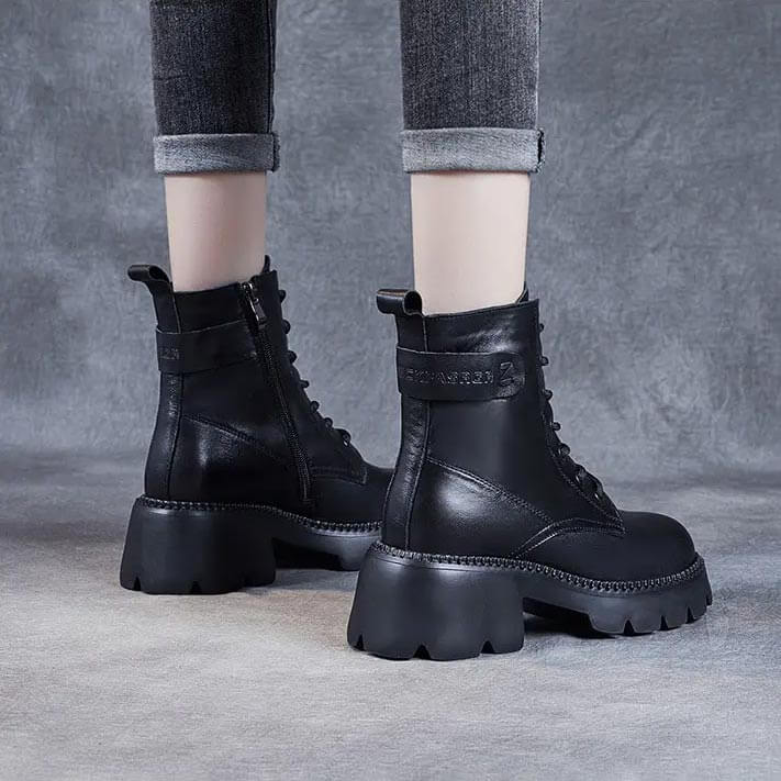 Bottes Orthopédiques pour Femmes : Confort et Soutien pour un Port Toute la Journée